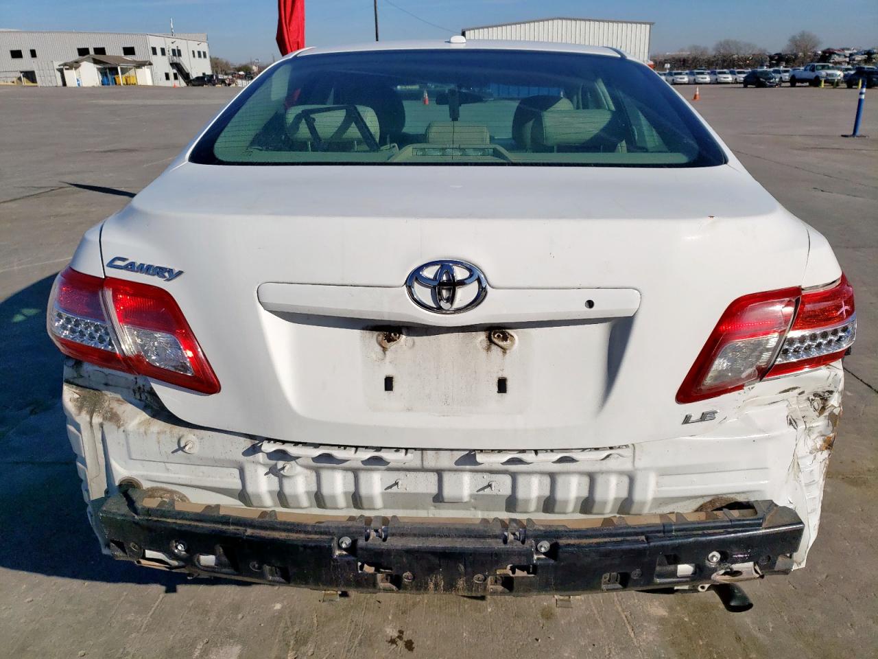 2010 Toyota Camry - Image 6