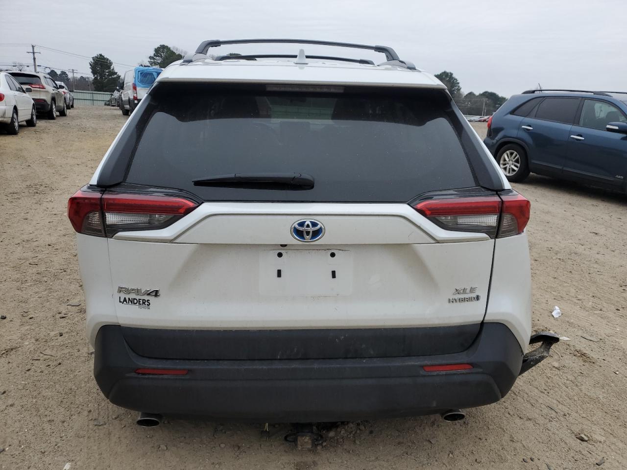 2023 Toyota RAV 4 - Image 6