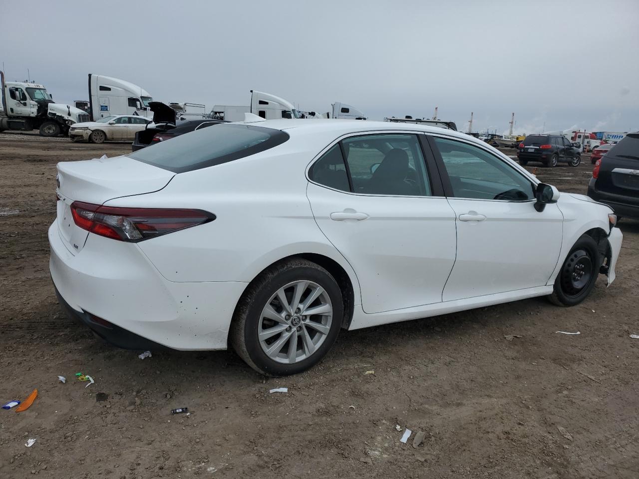 2022 Toyota Camry - Image 3