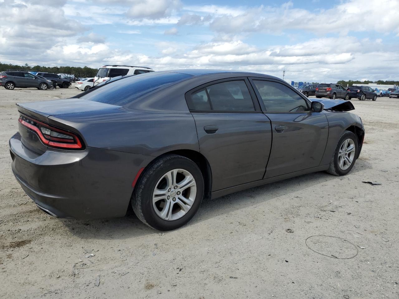 2016 Dodge Charger - Image 3