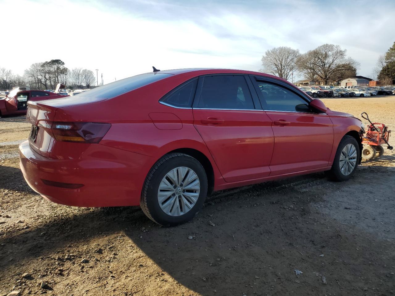 2019 Volkswagen Jetta - Image 3