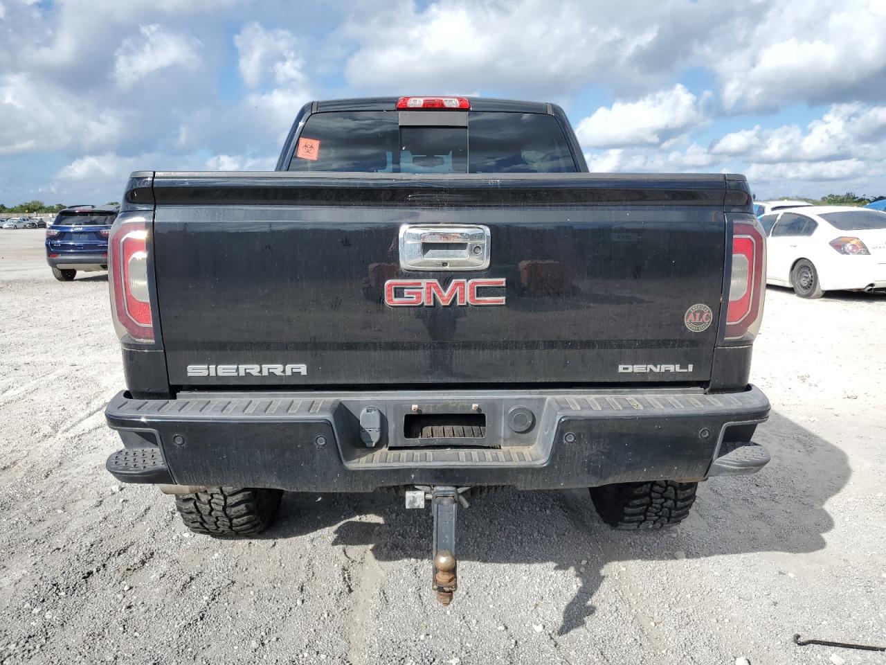 2016 GMC Sierra - Image 6