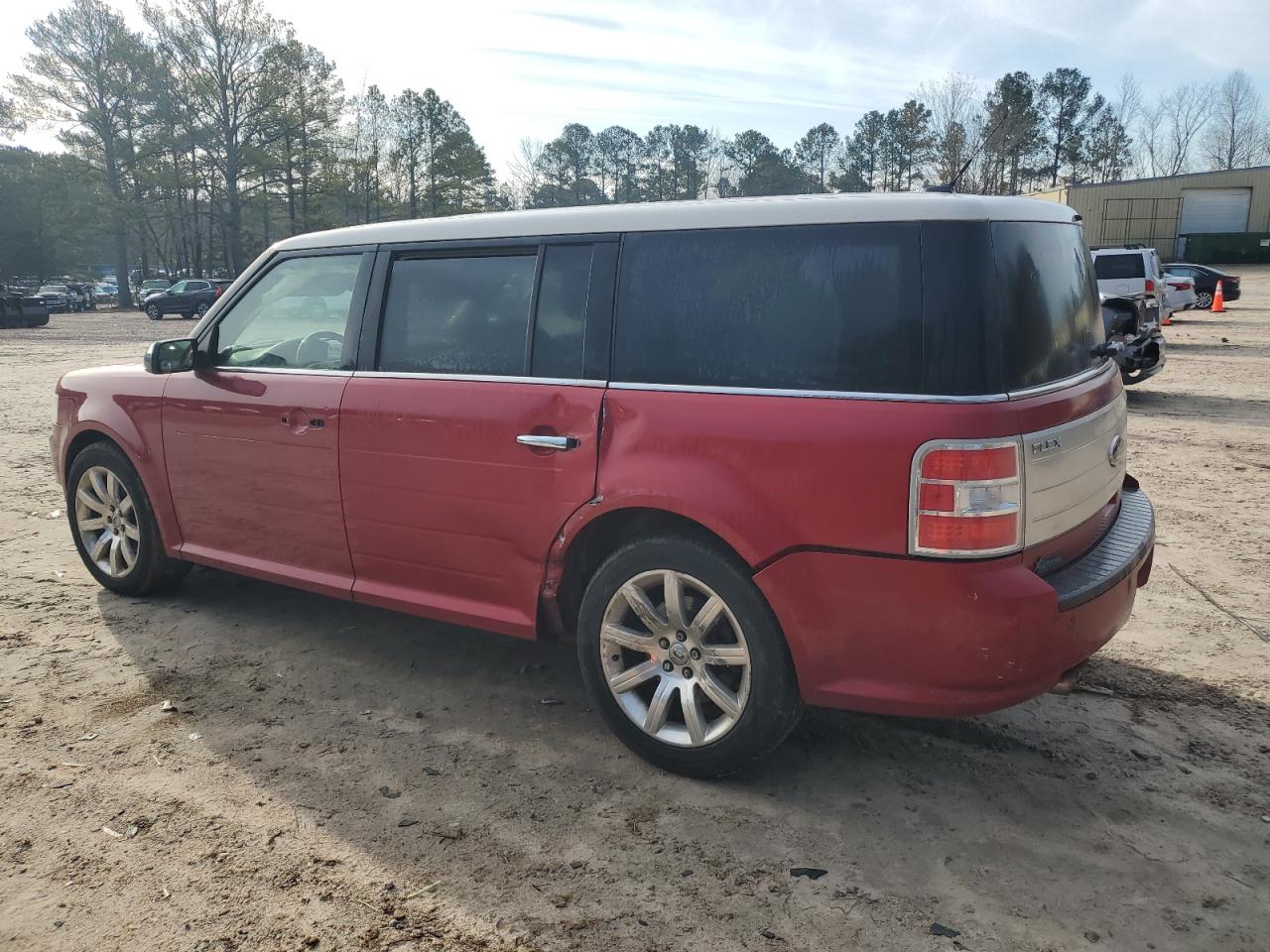 2009 Ford Flex - Image 2
