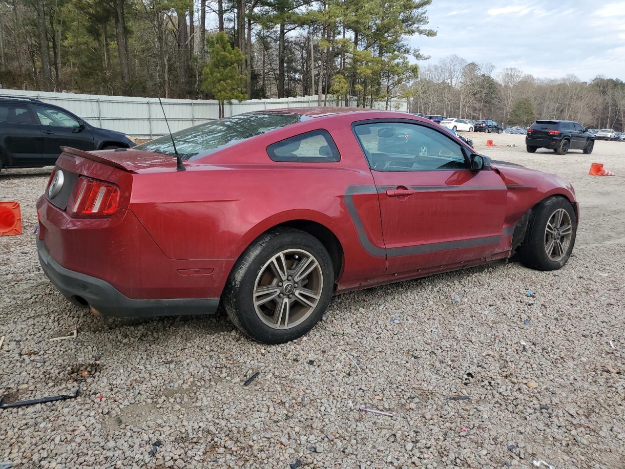2010 Ford Mustang - Image 3