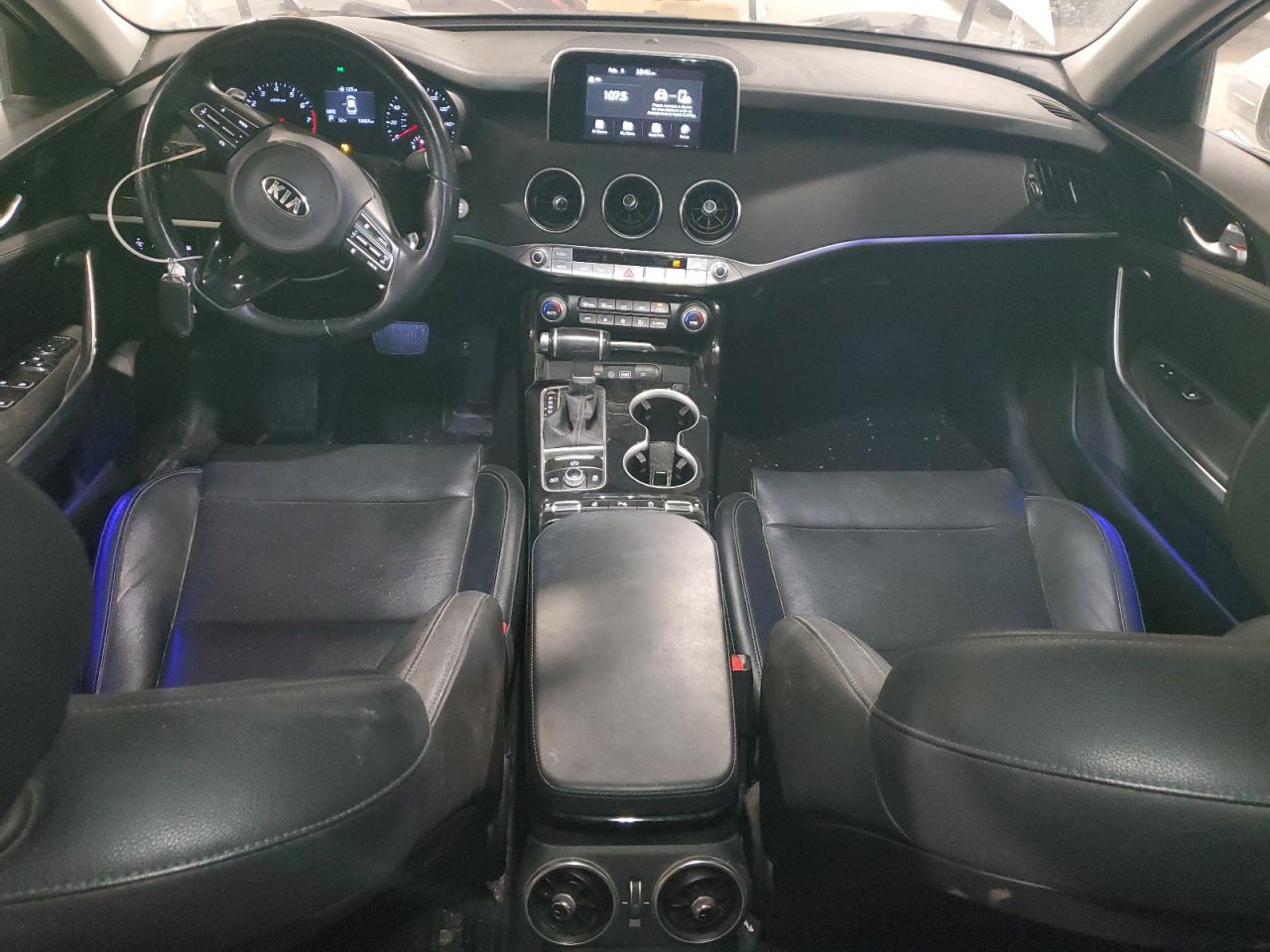 2018 Kia Stinger - Image 8