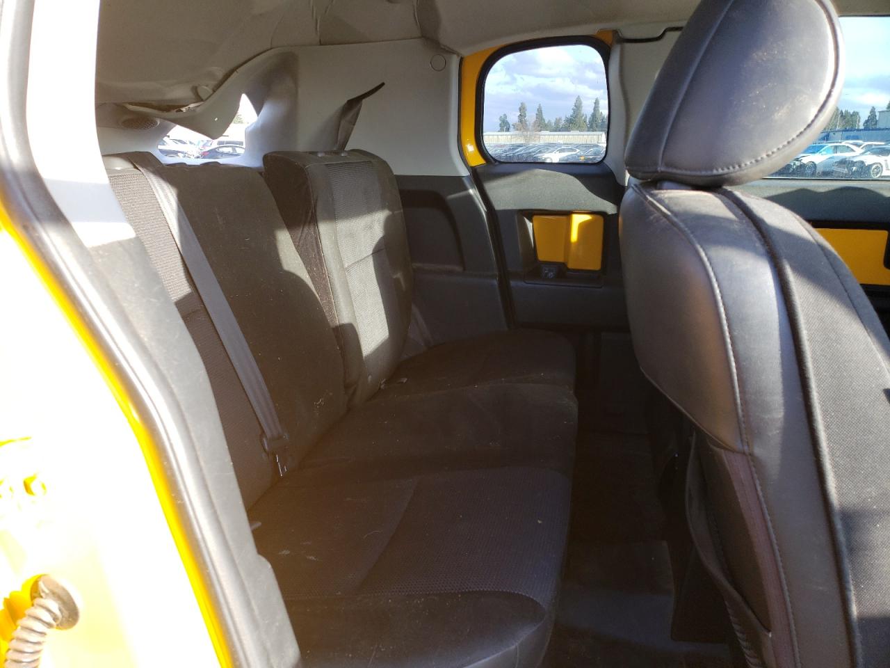 2008 Toyota FJ Cruiser - Image 11
