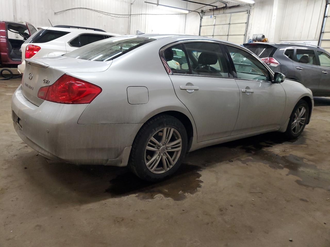 2013 Infiniti G - Image 3