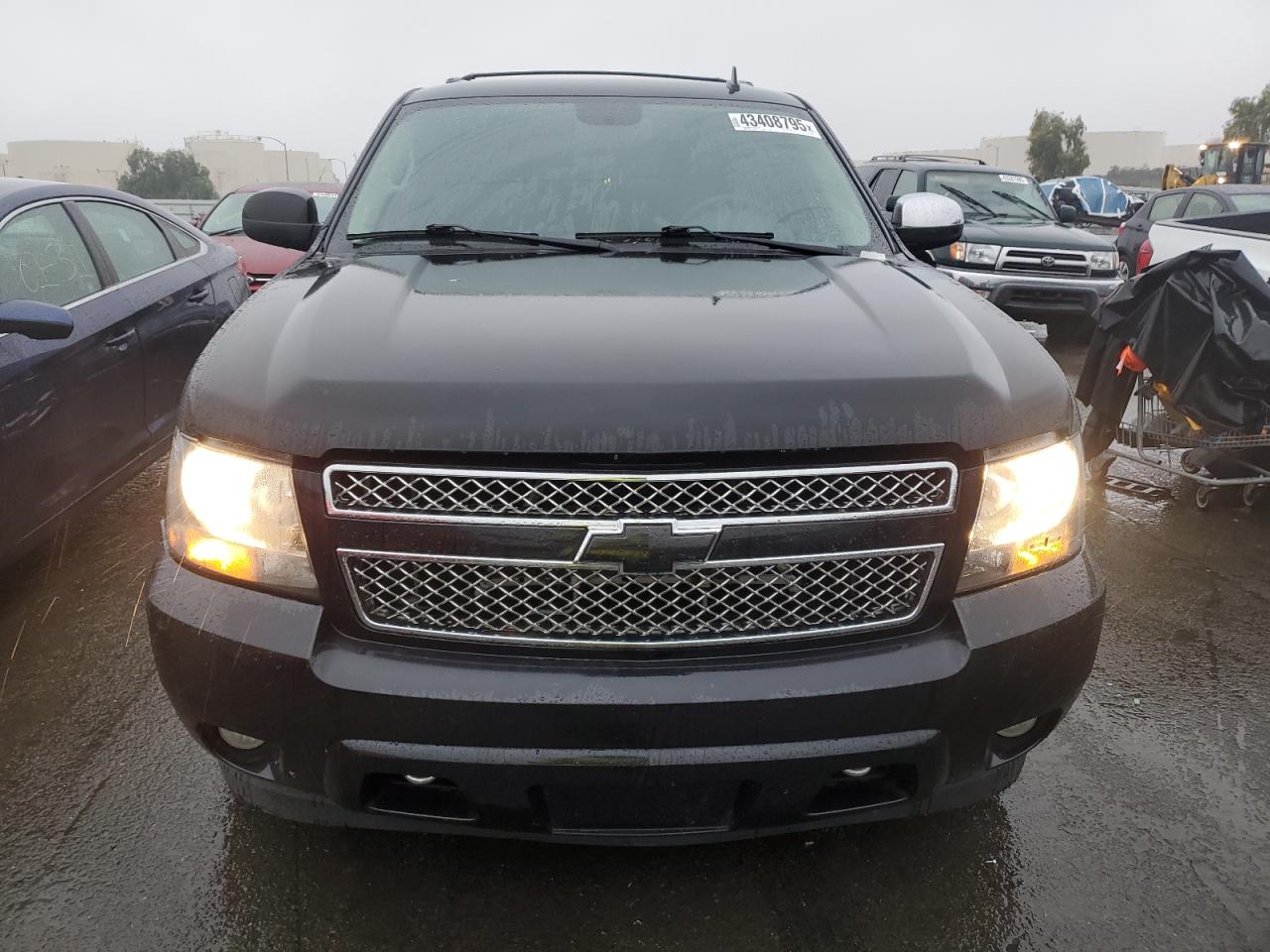 2013 Chevrolet Tahoe - Image 5