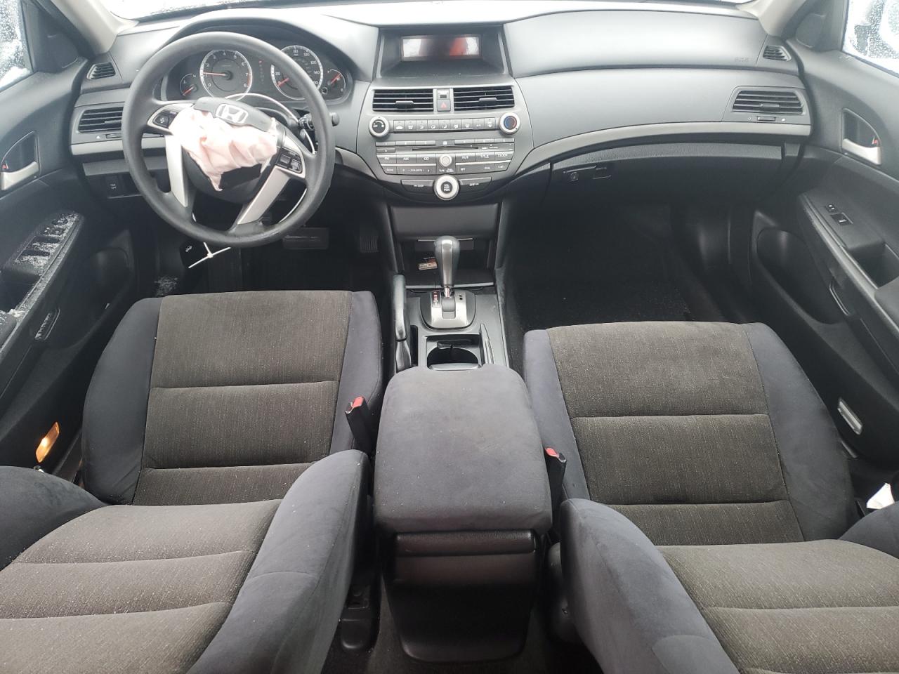 2009 Honda Accord - Image 8