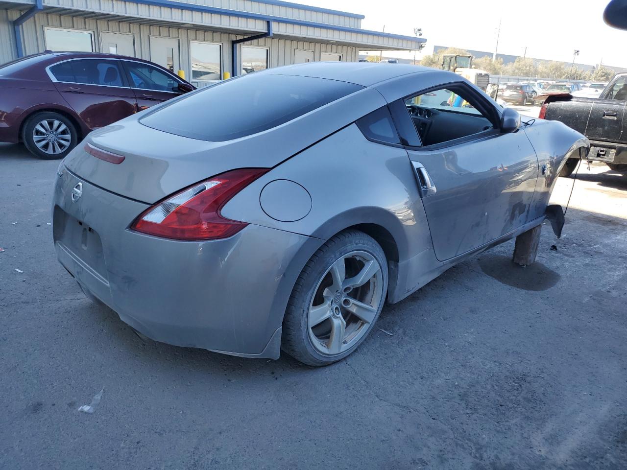 2010 Nissan 370Z - Image 3