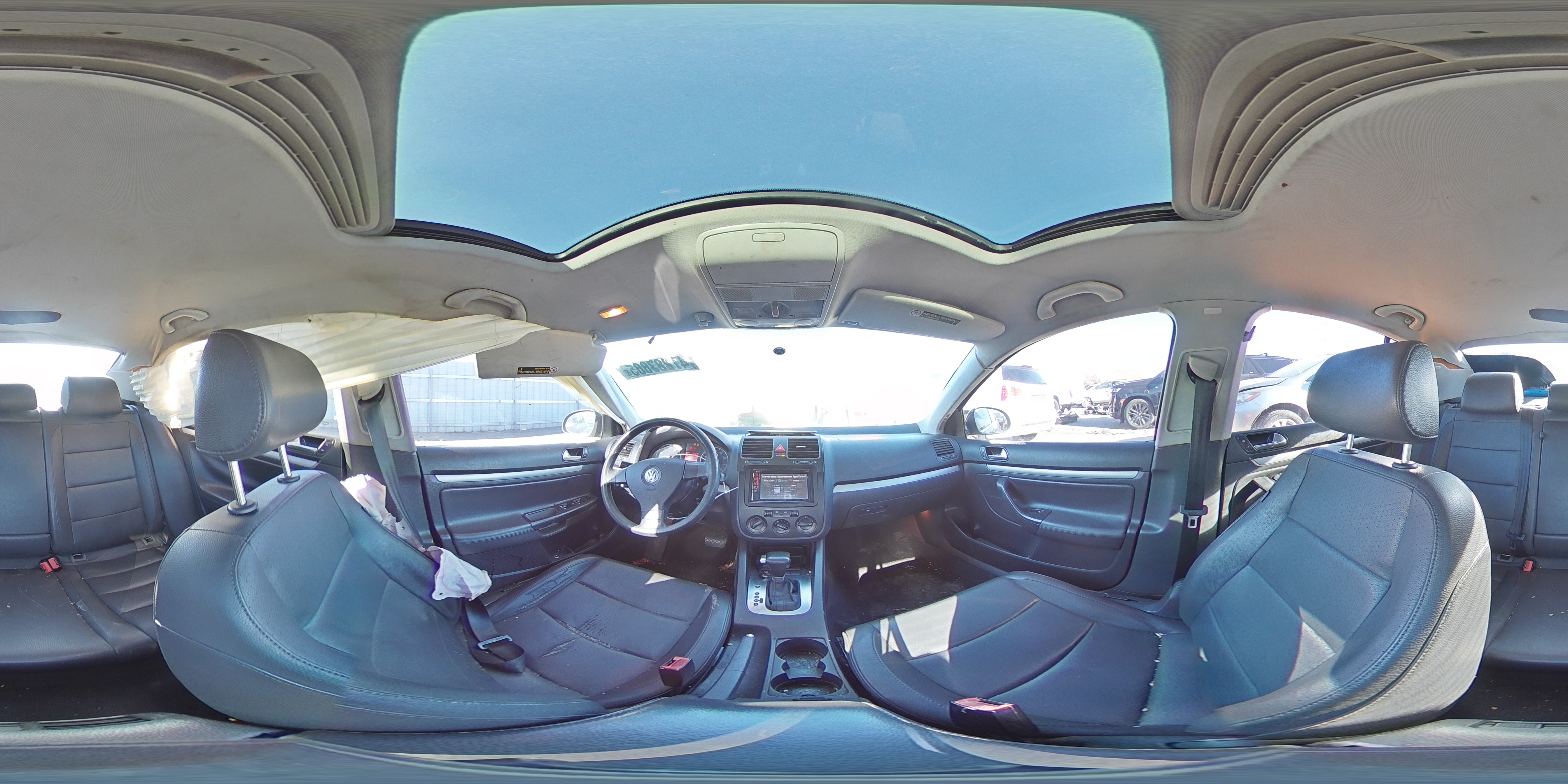 2006 Volkswagen Jetta - Image 12