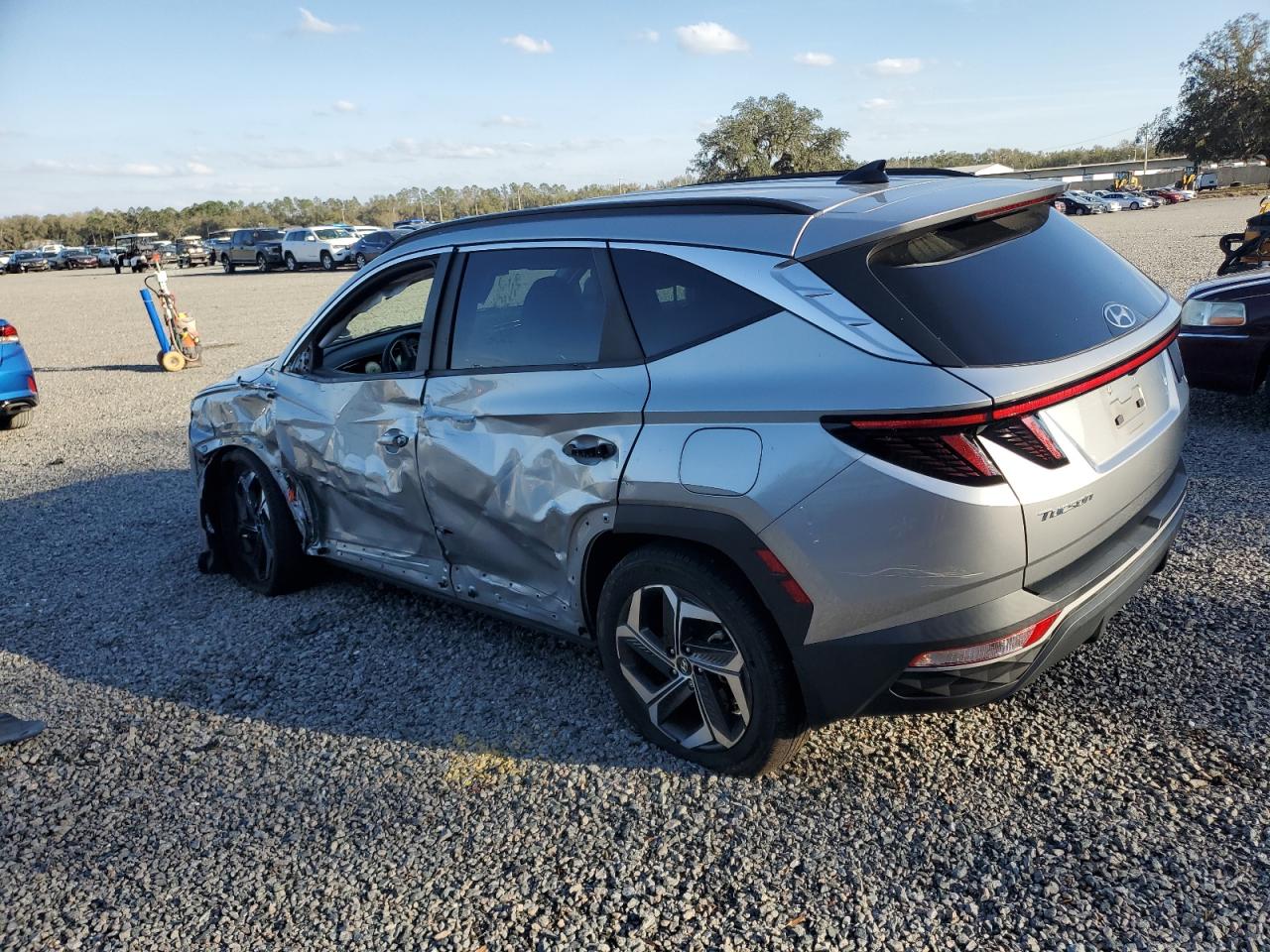 2022 Hyundai Tucson - Image 2