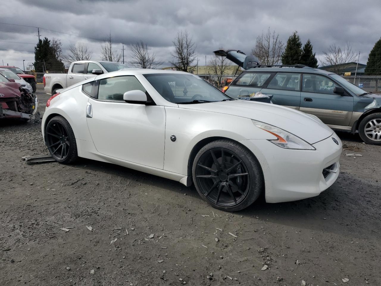 2010 Nissan 370Z - Image 4