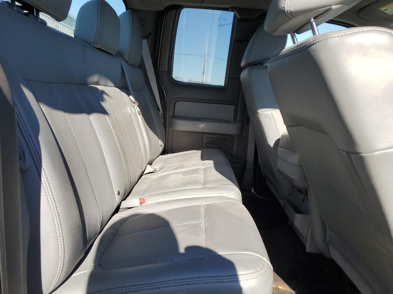 2011 Ford F-150 - Image 10