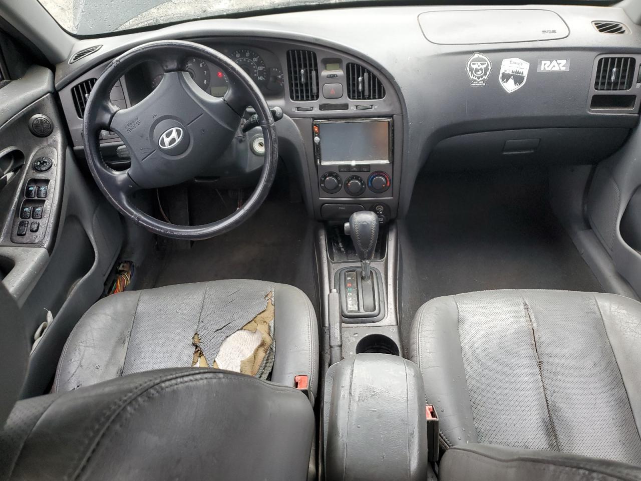 2006 Hyundai Elantra - Image 8