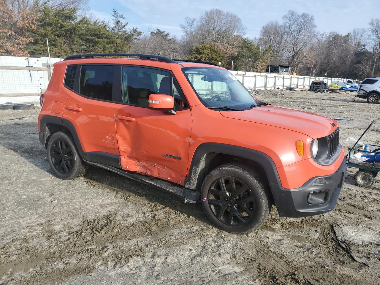 2017 Jeep Renegade - Image 4