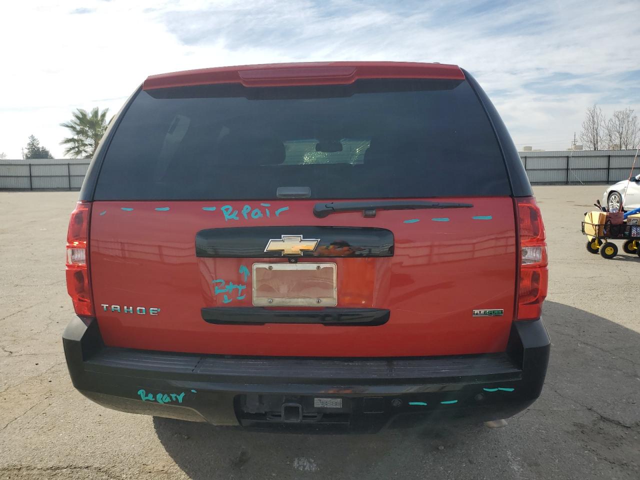 2011 Chevrolet Tahoe - Image 6