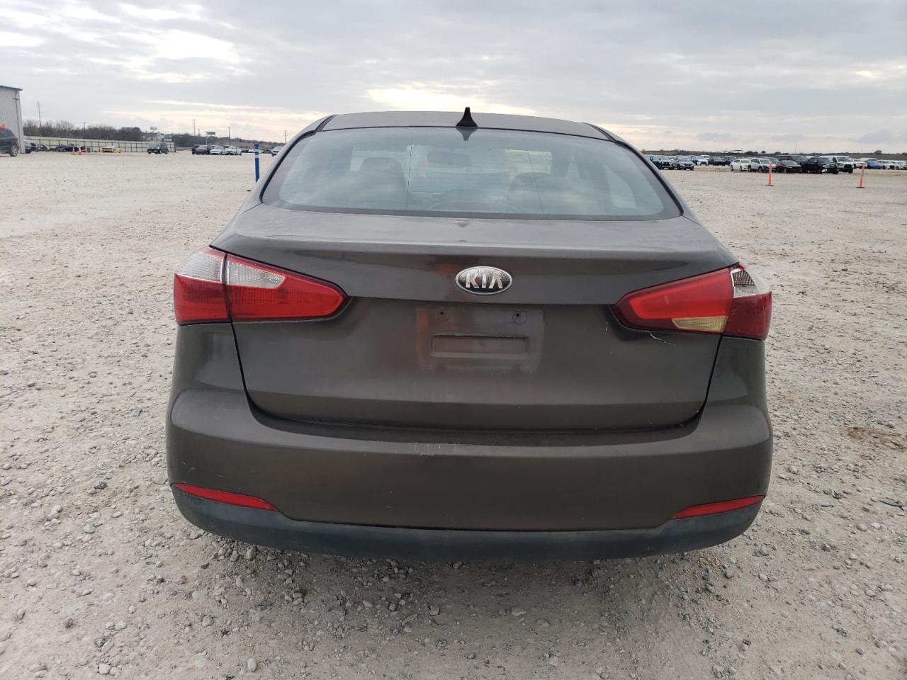 2014 Kia Forte - Image 6
