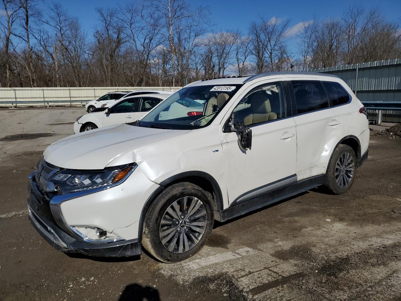 2019 Mitsubishi Outlander - Image 1