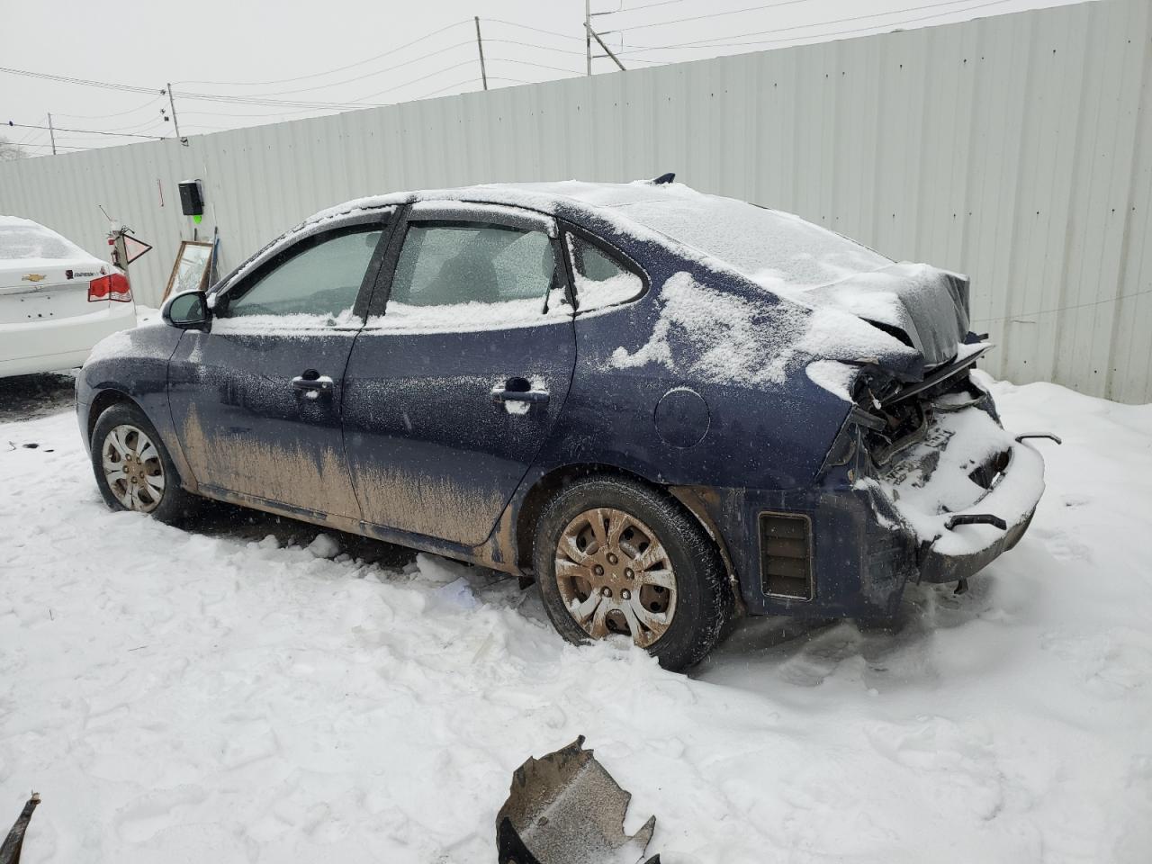 2010 Hyundai Elantra - Image 2