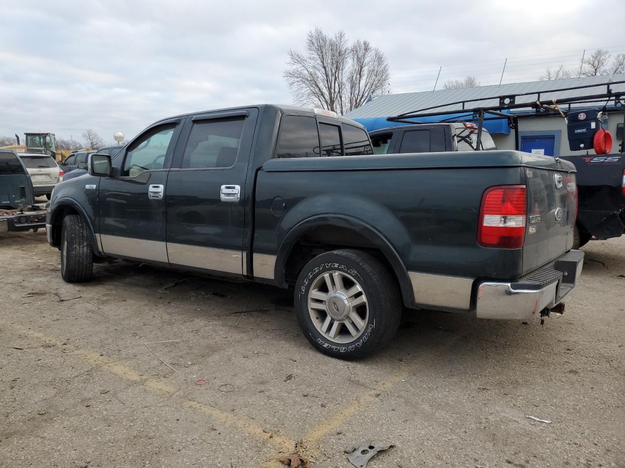 2005 Ford F-150 - Image 2