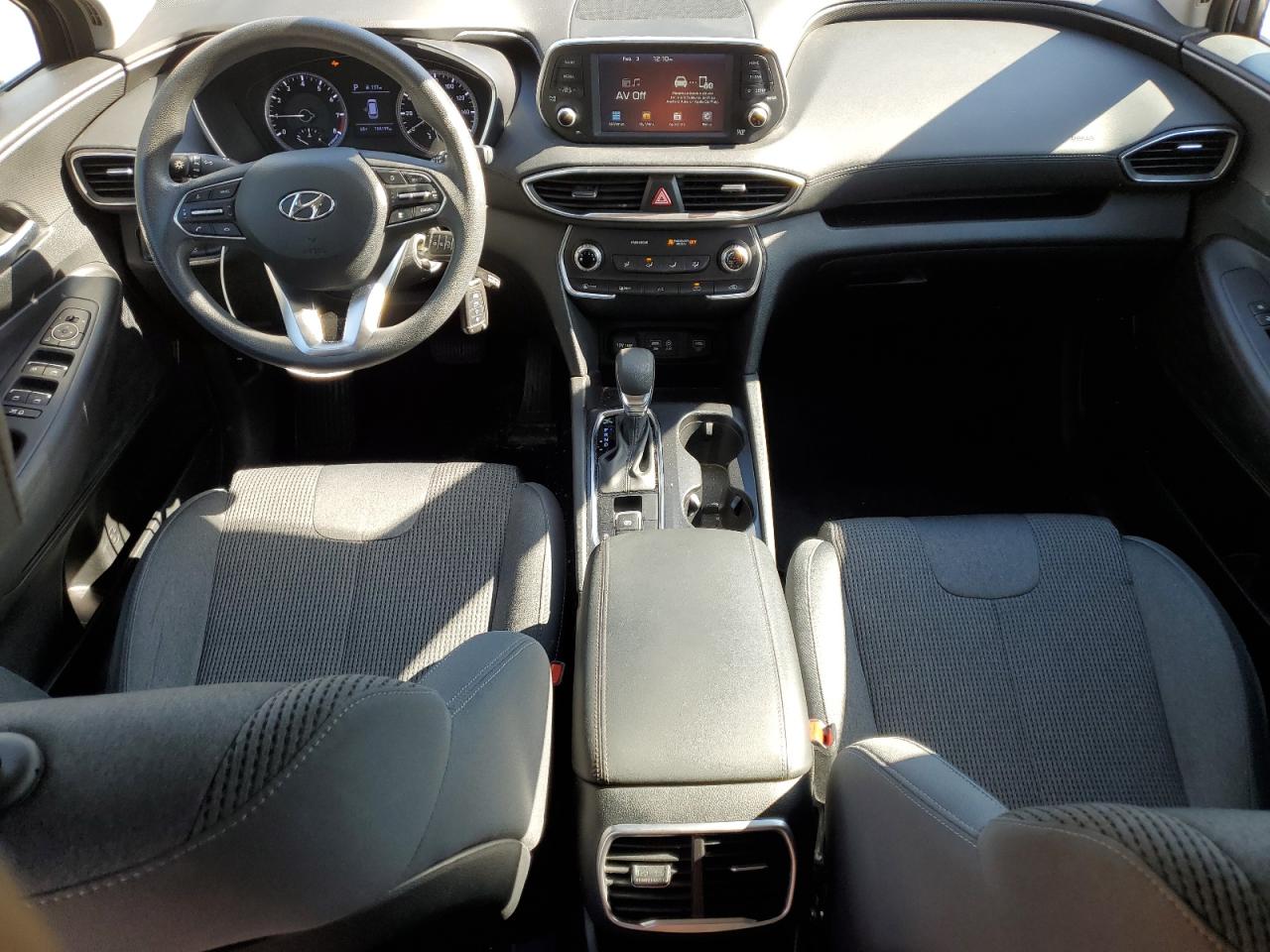 2019 Hyundai Santa Fe - Image 8