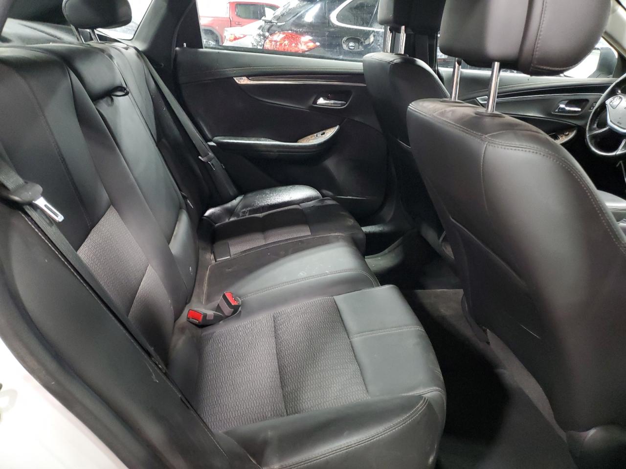 2014 Chevrolet Impala - Image 11
