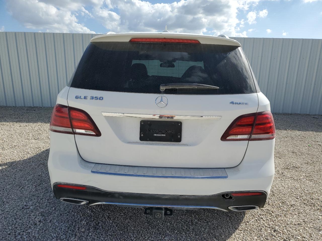 2017 Mercedes-Benz GLE - Image 6