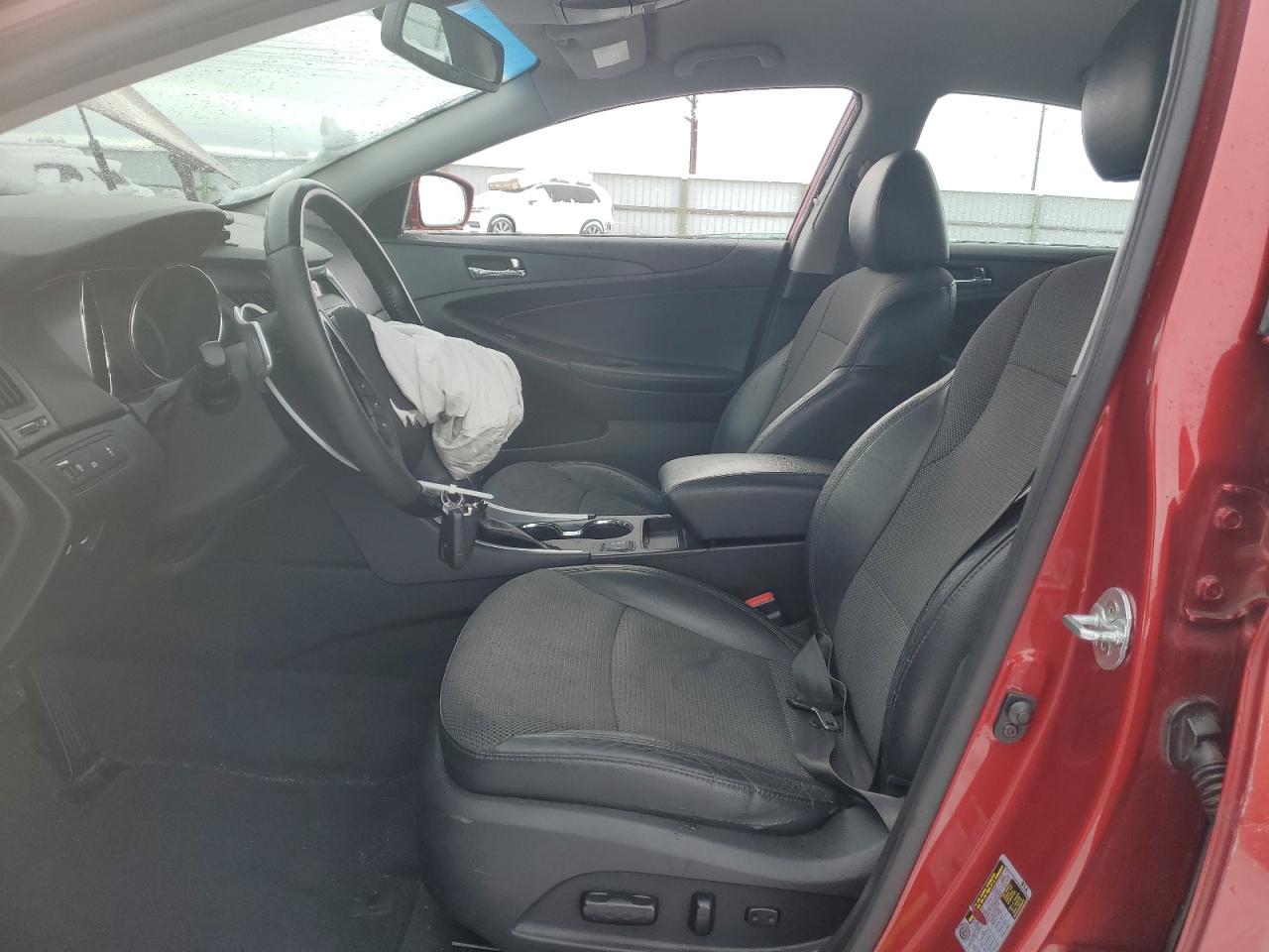 2013 Hyundai Sonata - Image 7