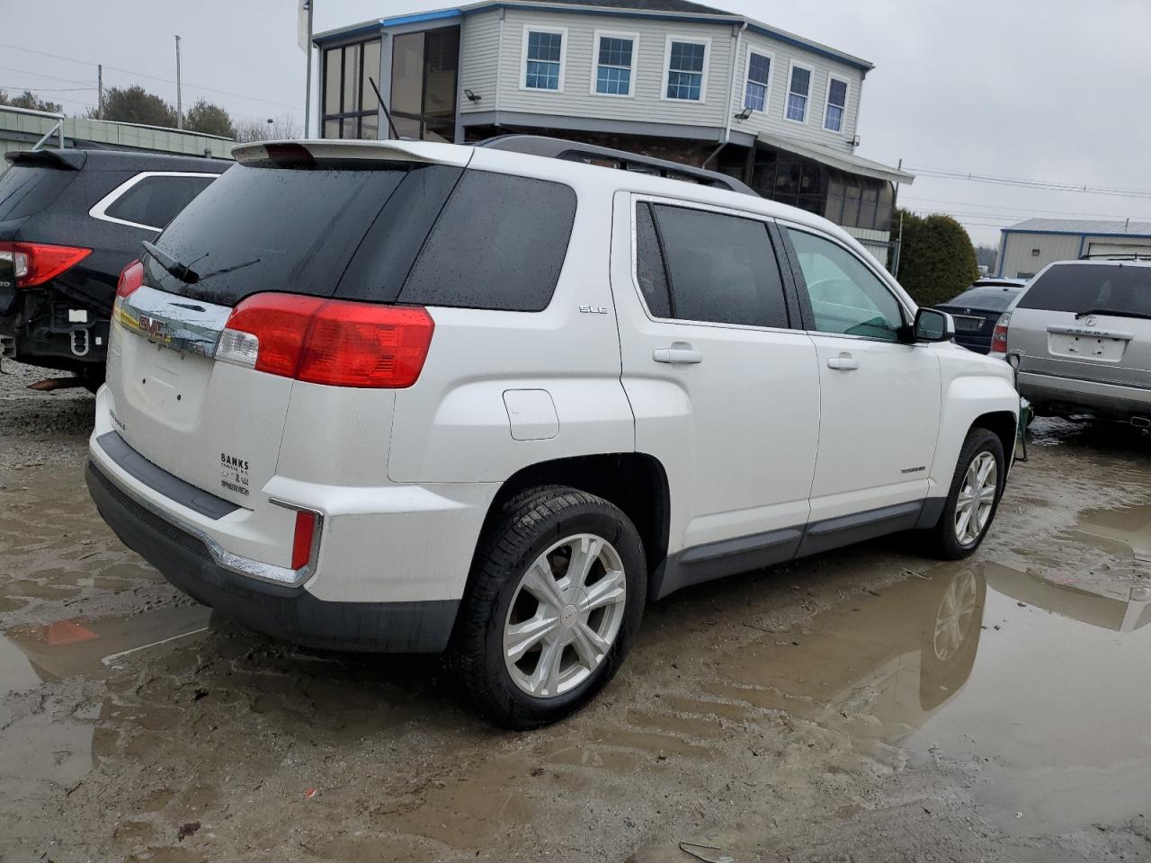 2017 GMC Terrain - Image 3
