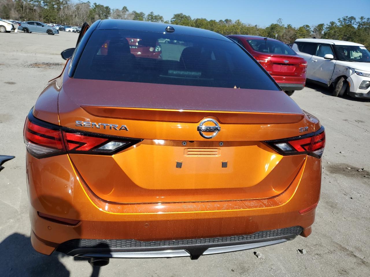 2022 Nissan Sentra - Image 6