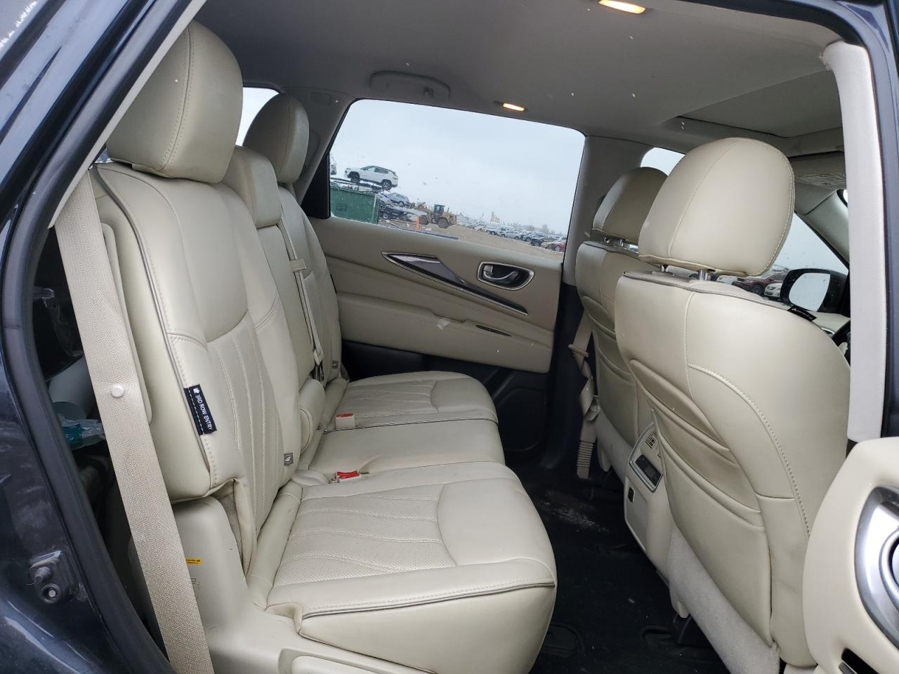 2018 Infiniti QX60 - Image 11
