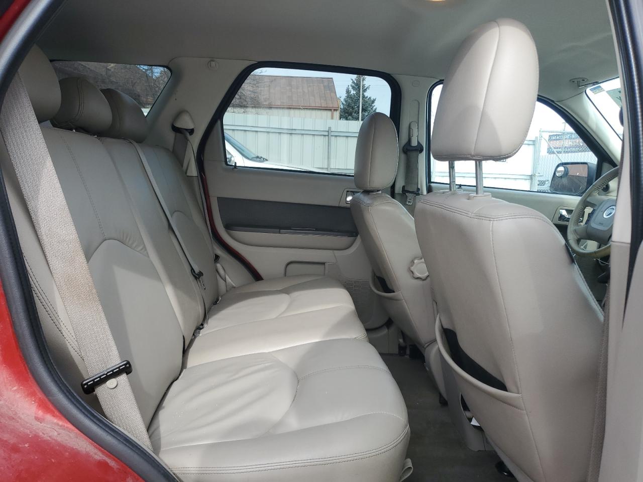 2009 Mercury Mariner - Image 12