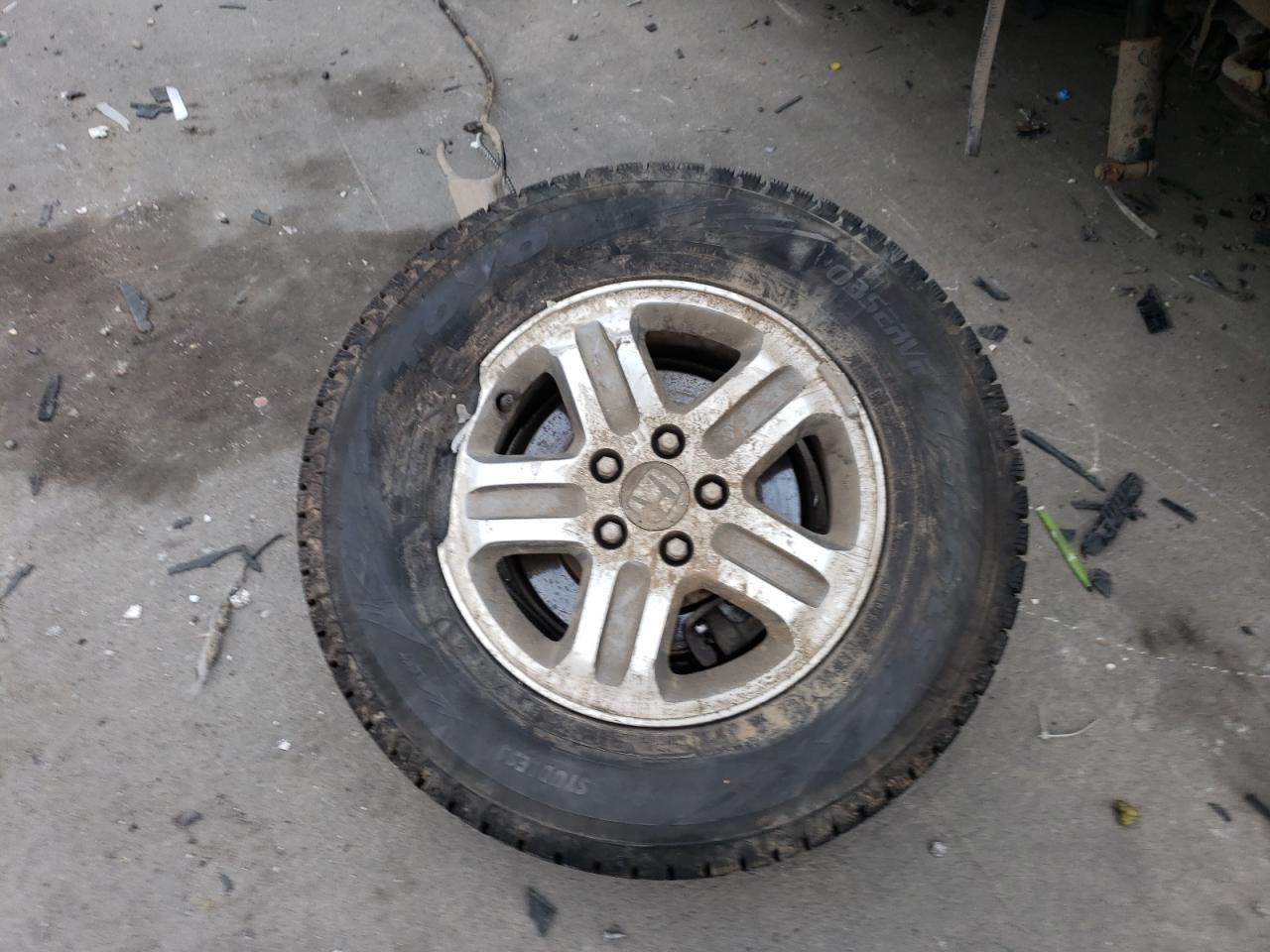 2004 Honda Pilot - Image 13