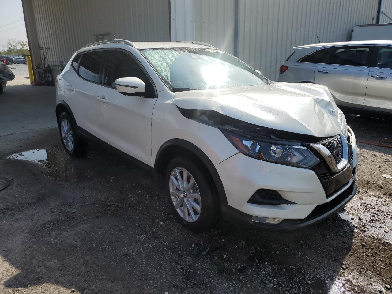 2021 Nissan Rogue - Image 4