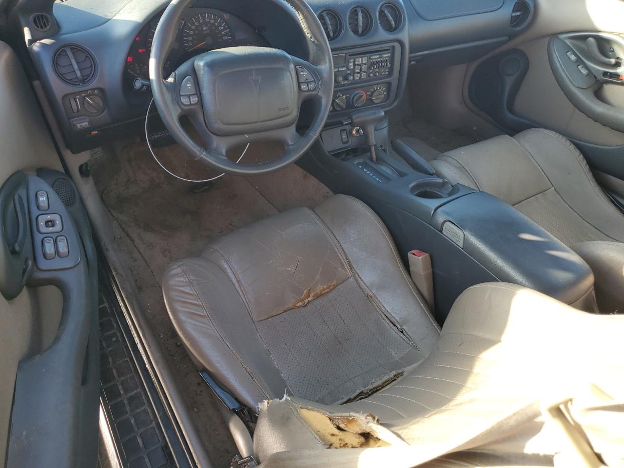 1998 Pontiac Firebird - Image 8