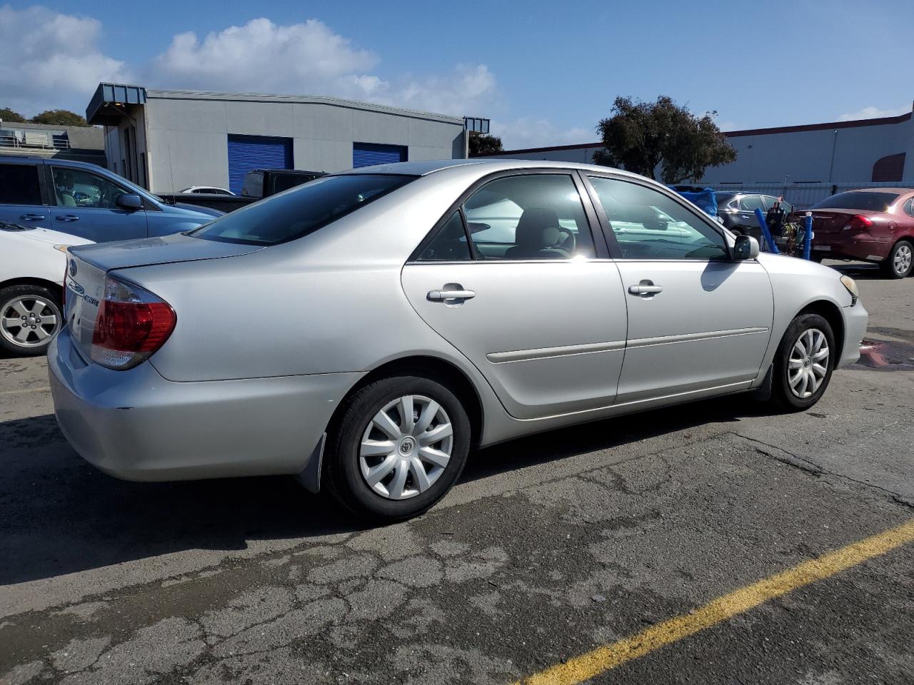 2005 Toyota Camry - Image 3
