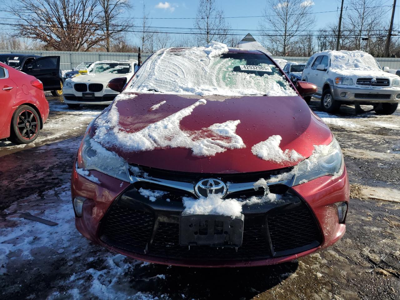 2015 Toyota Camry - Image 5