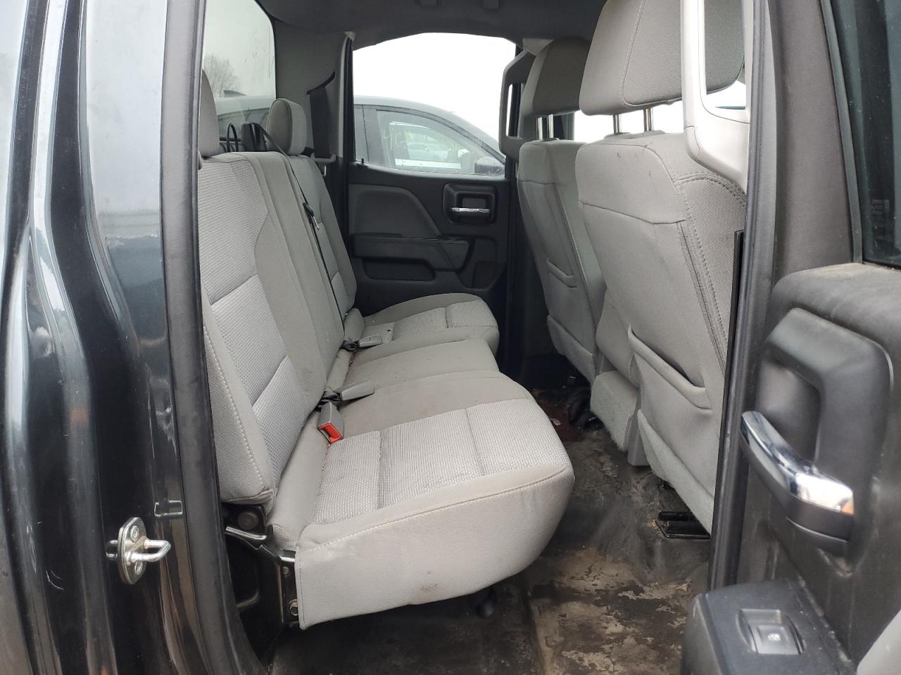 2019 Chevrolet Silverado - Image 10