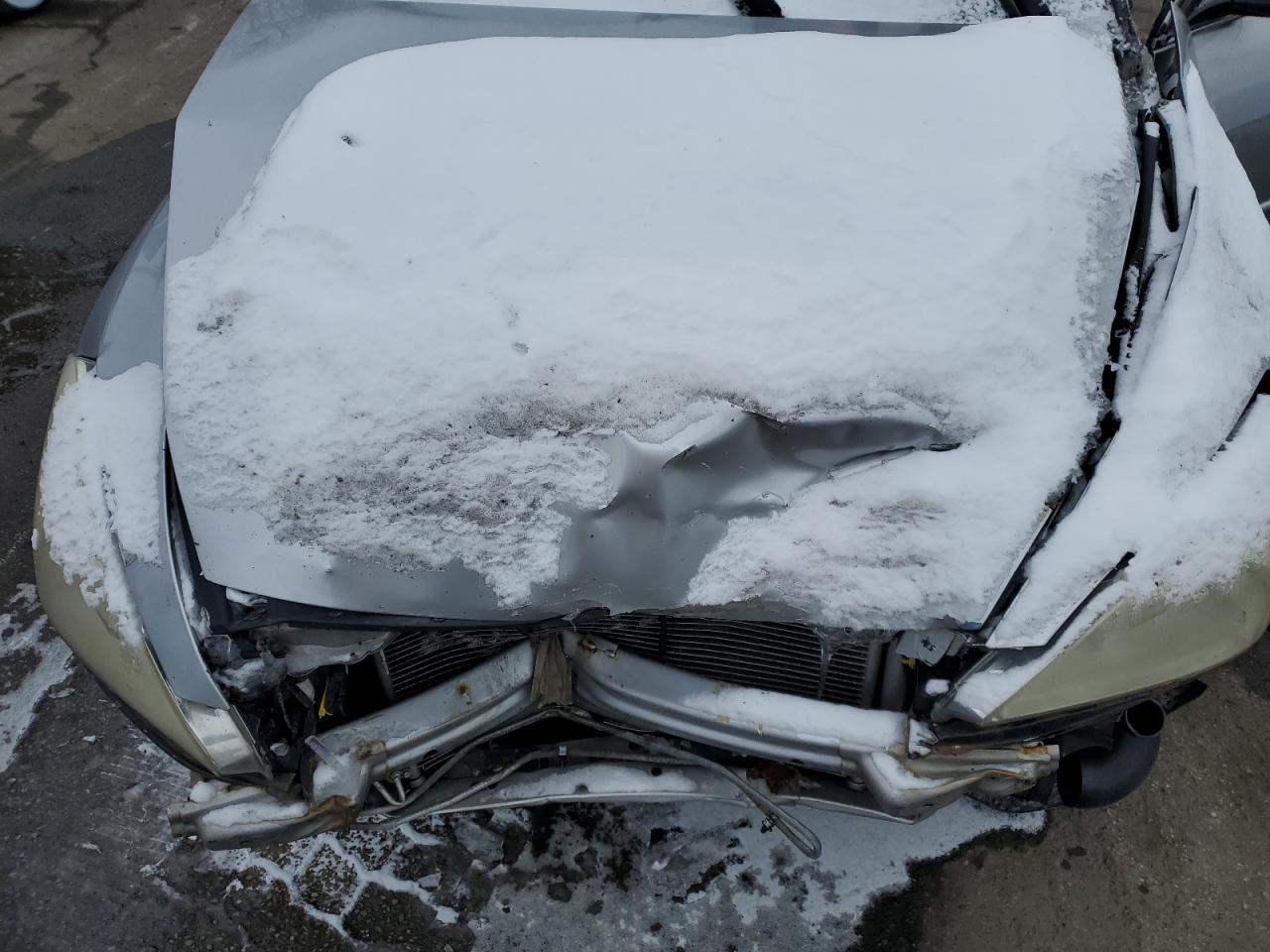 2004 Honda Accord - Image 12
