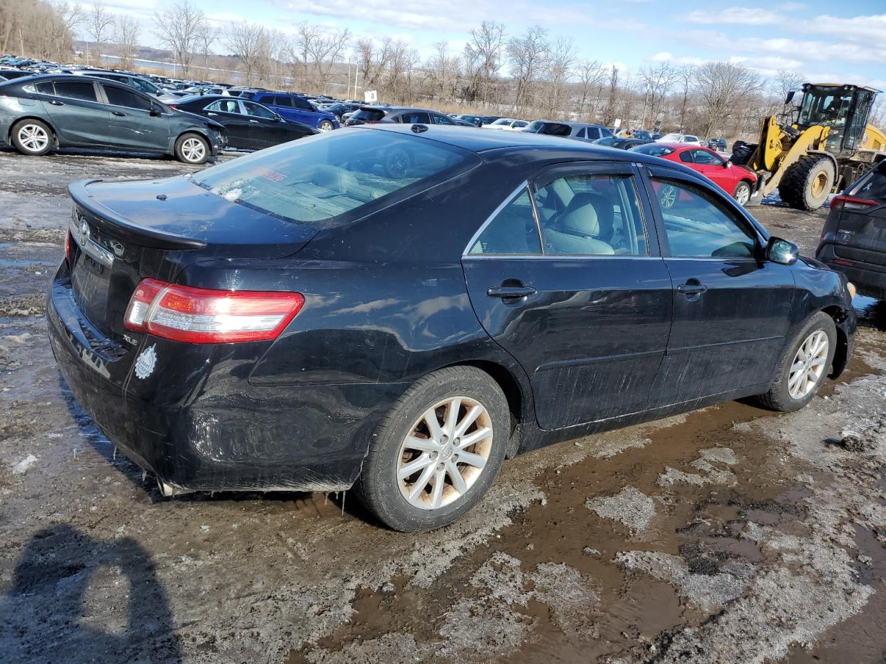 2011 Toyota Camry - Image 3