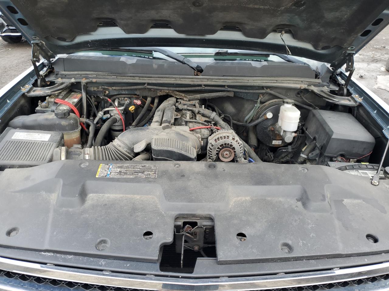 2008 Chevrolet Silverado - Image 11
