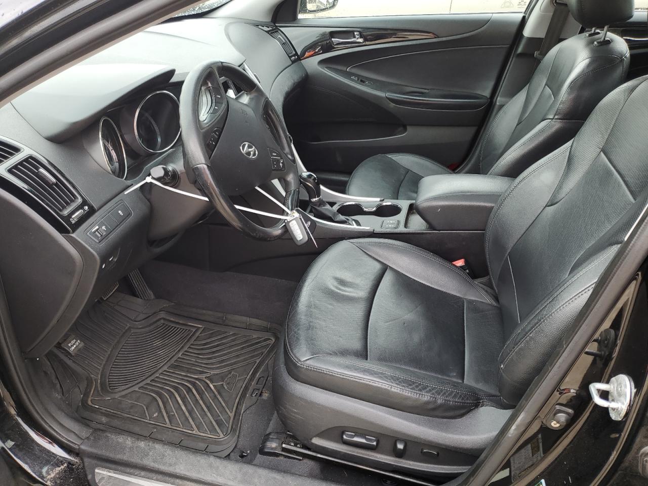 2011 Hyundai Sonata - Image 7