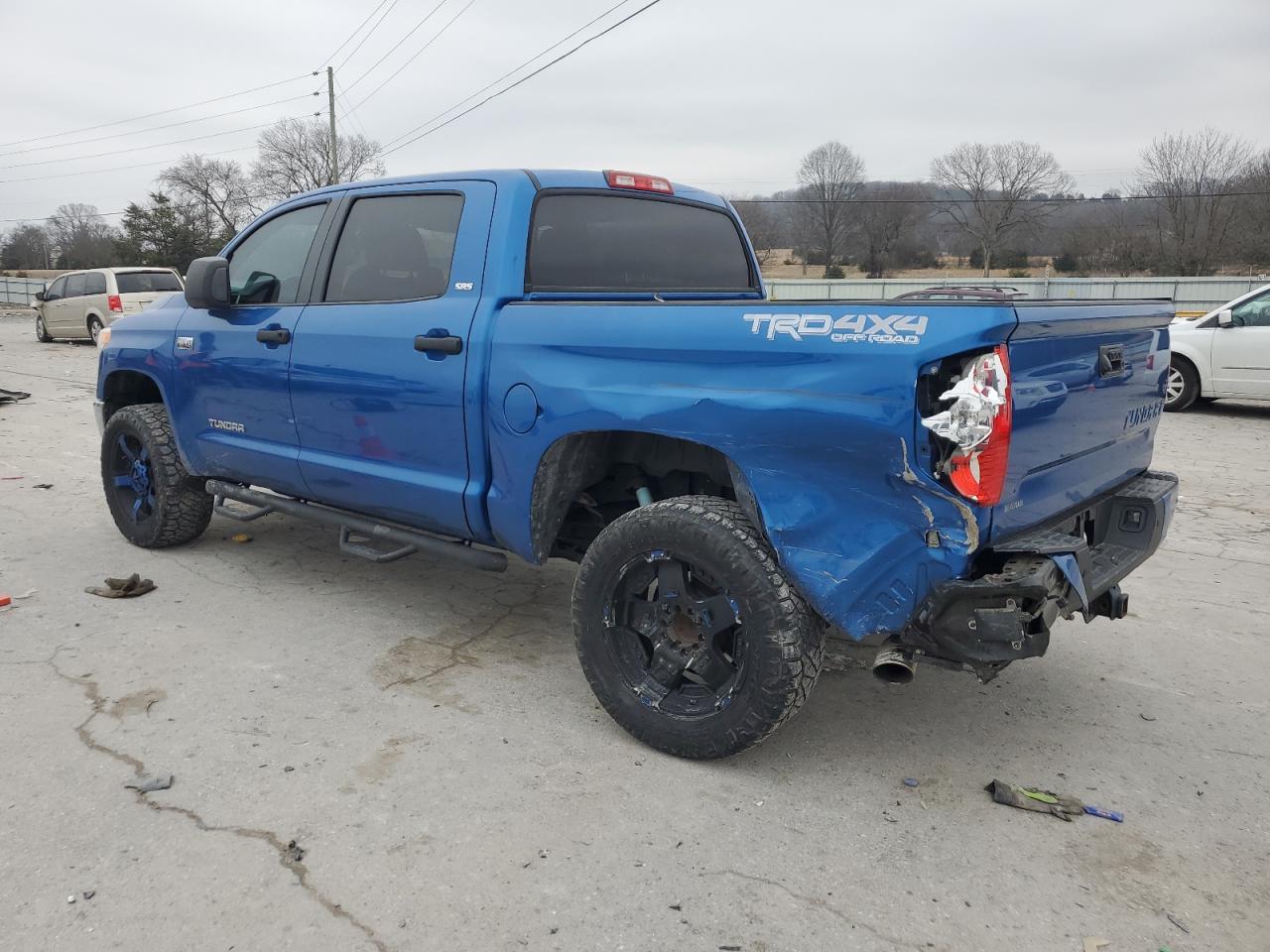 2016 Toyota Tundra - Image 2
