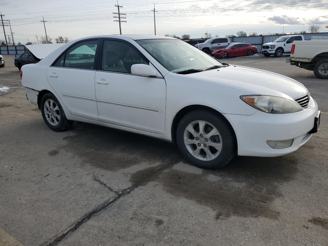 2005 Toyota Camry - Image 4