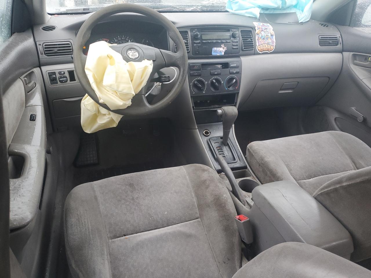 2003 Toyota Corolla - Image 8