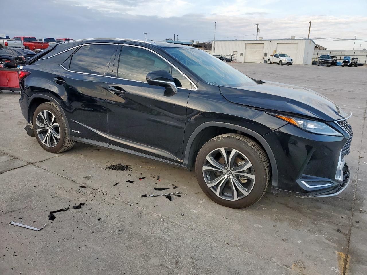2020 Lexus RX - Image 4