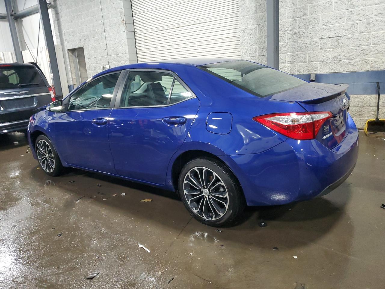 2015 Toyota Corolla - Image 2