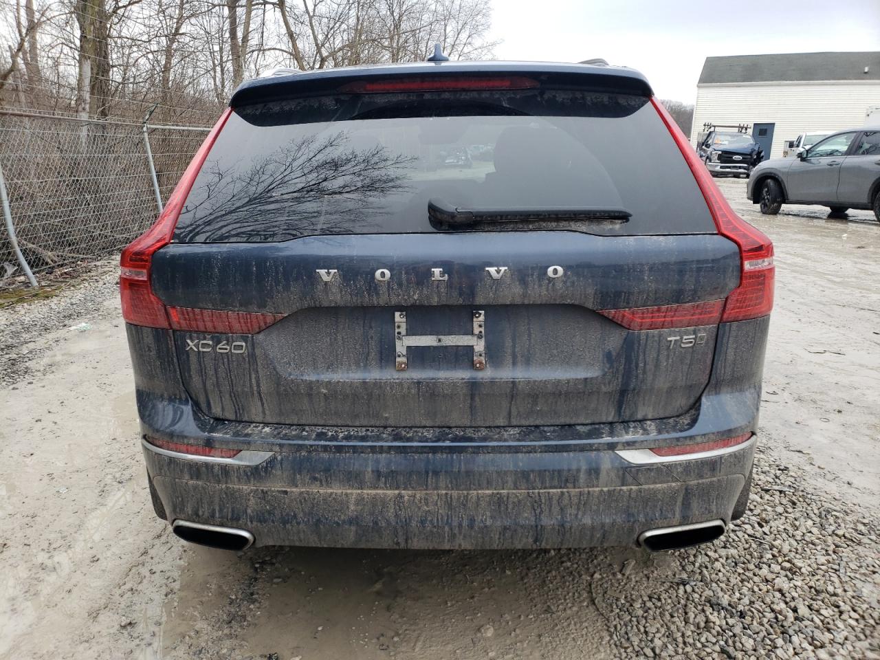 2021 Volvo XC60 - Image 6