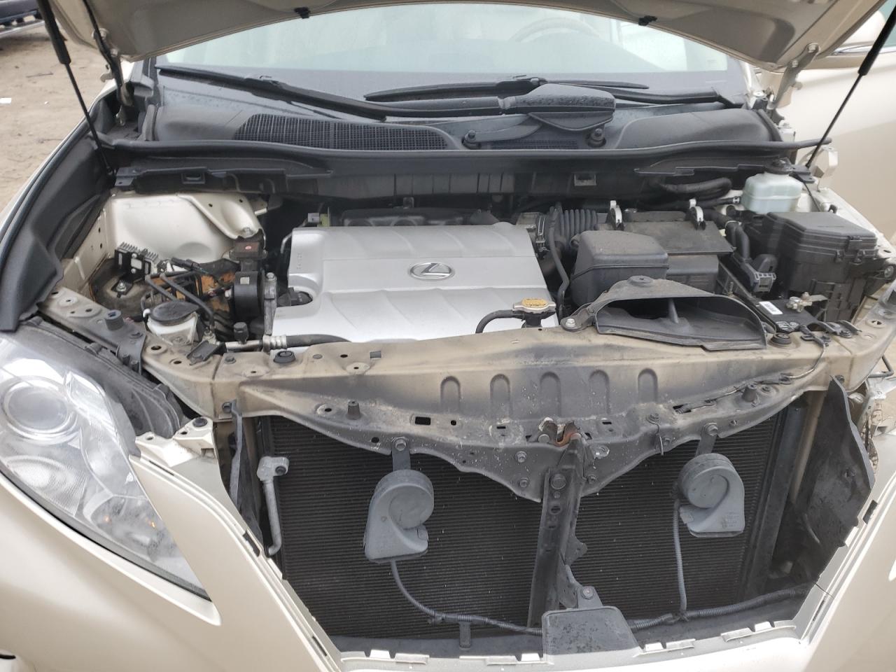 2012 Lexus RX - Image 11